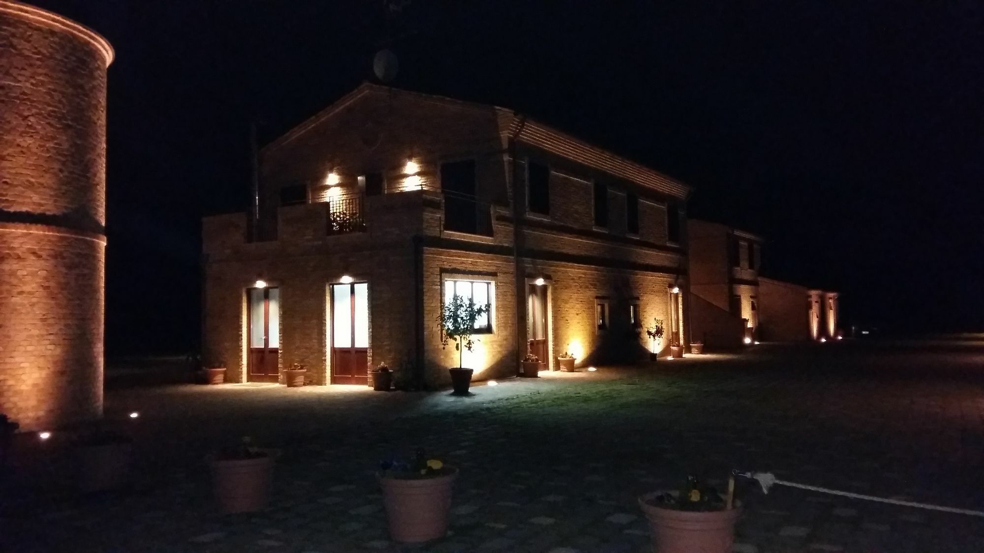 Moretti Village - B&B Чивитанова-Марке Экстерьер фото